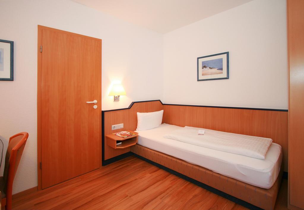 Hotel Ambiente Lich Esterno foto