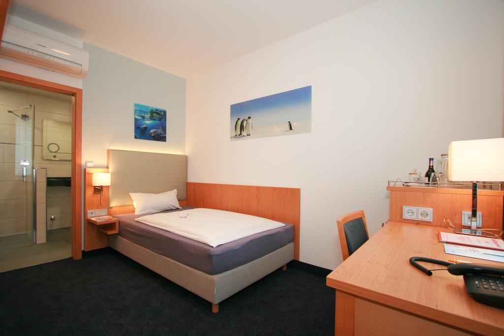 Hotel Ambiente Lich Esterno foto