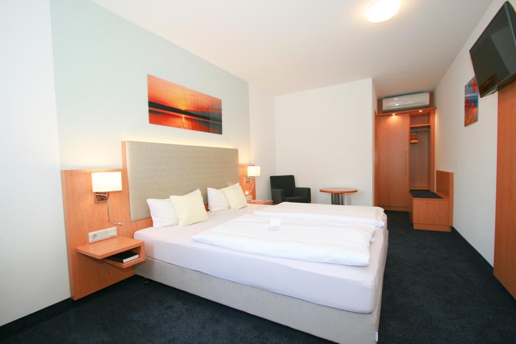Hotel Ambiente Lich Esterno foto